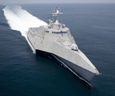 Το LCS Κλάσεως Independence του Αμερικανικού Ναυτικού παραμένει ένα πολλά υποσχόμενο πρόγραμμα με αξεπέραστα μέχρι στιγμής τεχνο-οικονομικά προβλήματα